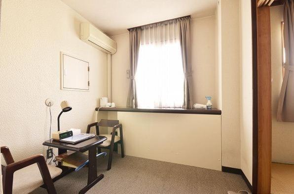 Hotel Select Inn Tsuyama Bagian luar foto